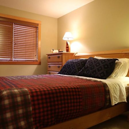Apartment 405 Bear Creek Crossing Canmore Extérieur photo