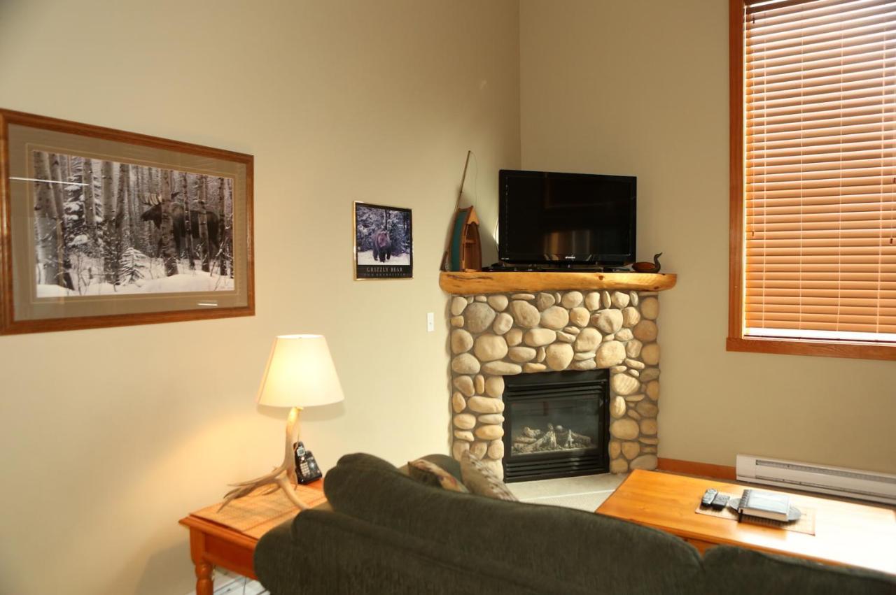 Apartment 405 Bear Creek Crossing Canmore Extérieur photo